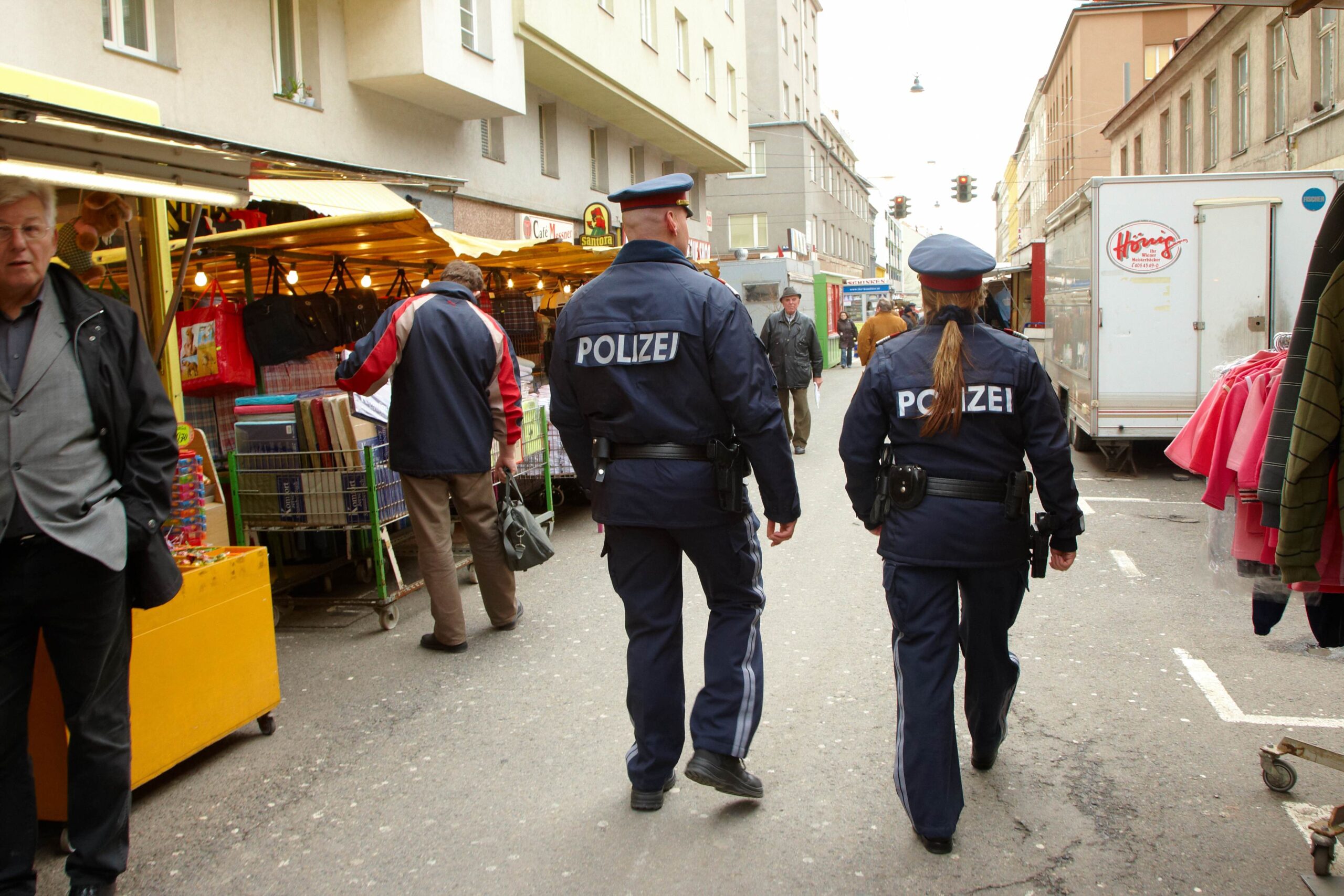 Alarm: 100 Polizisten fehlen in zwei Bezirken