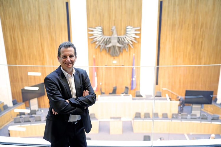 Spannend & lehrreich: Neue Führungen durchs Hohe Haus