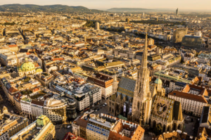 Reiselust trotz später Osterferien: Wien zeigt Stärke