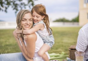 Maibaumfest, Muttertag und Pferdeshow auf Schloss Hof