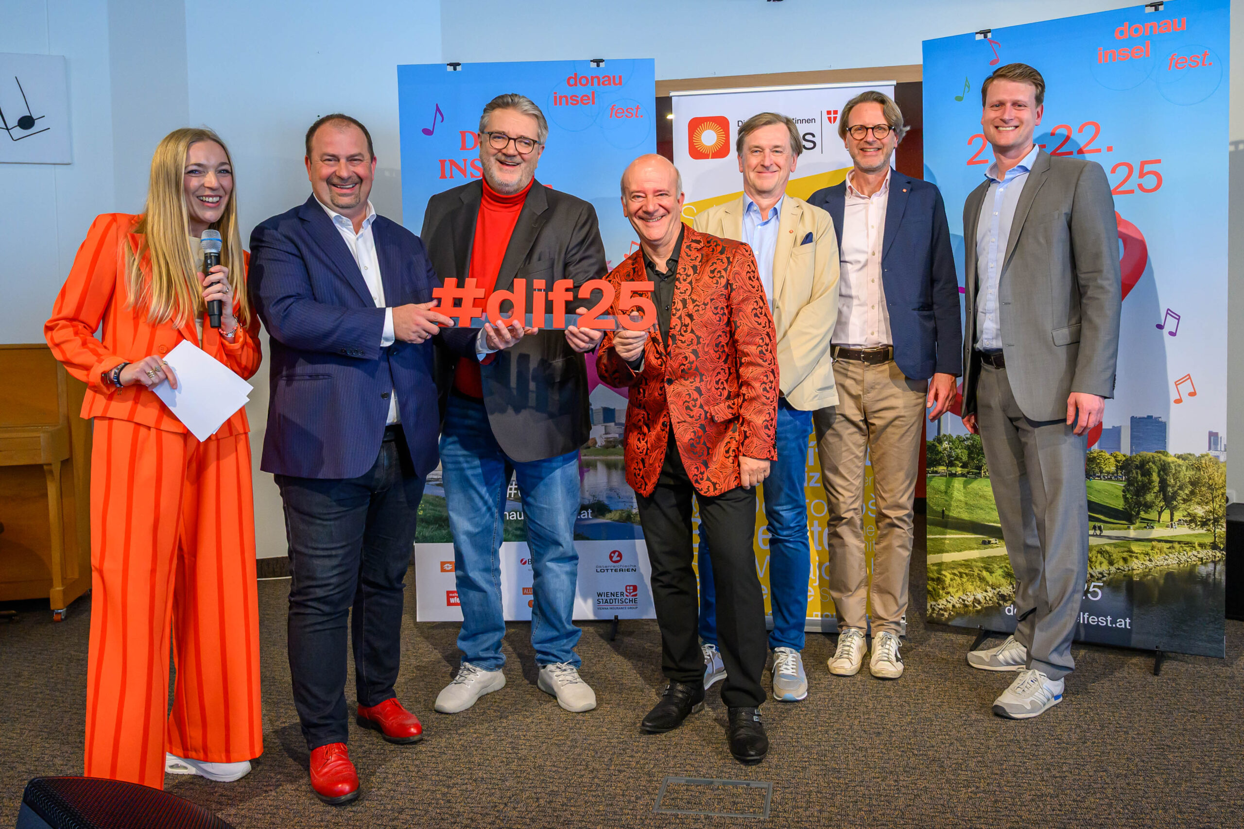 Stars zu Gast: Das Donauinselfest bringt Stars zu Senioren