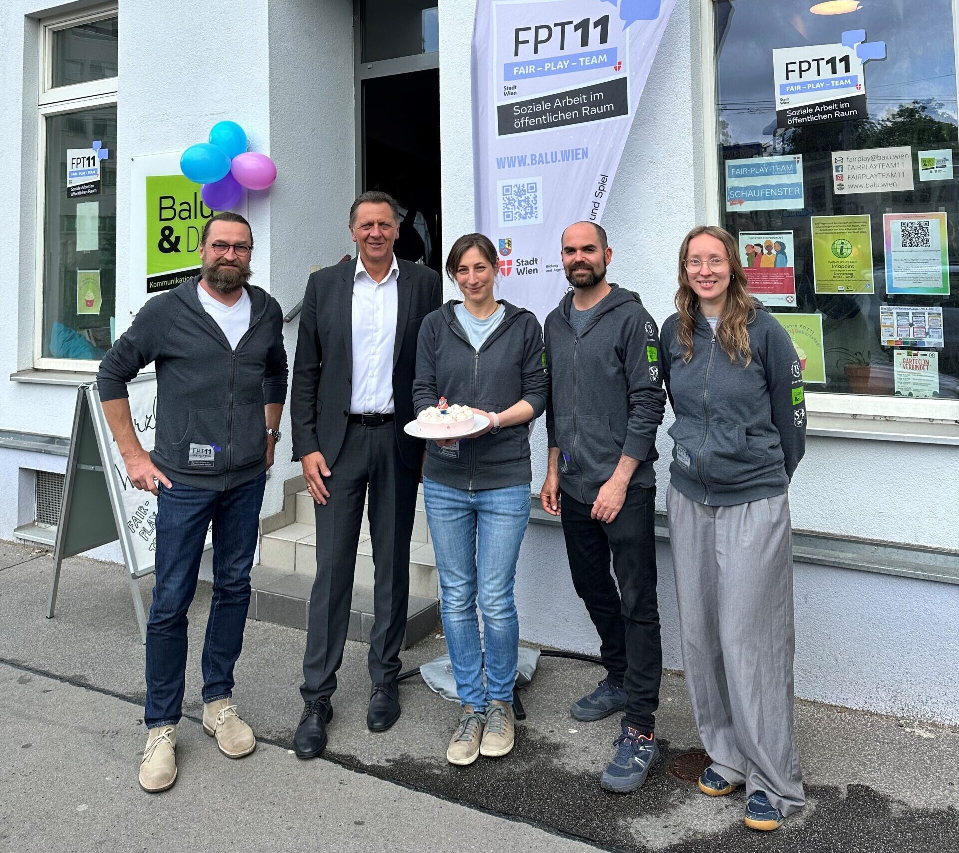 Simmerings Fair-Play-Team feiert 15-Jahre-Jubiläum