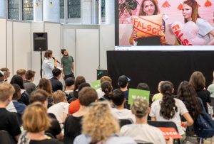 Sexuelle Aufklärung, die ankommt: „Sex in the City“ an Schulen