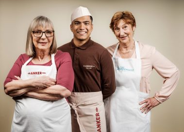 Anker und Vollpension setzen auf erfahrene Semester