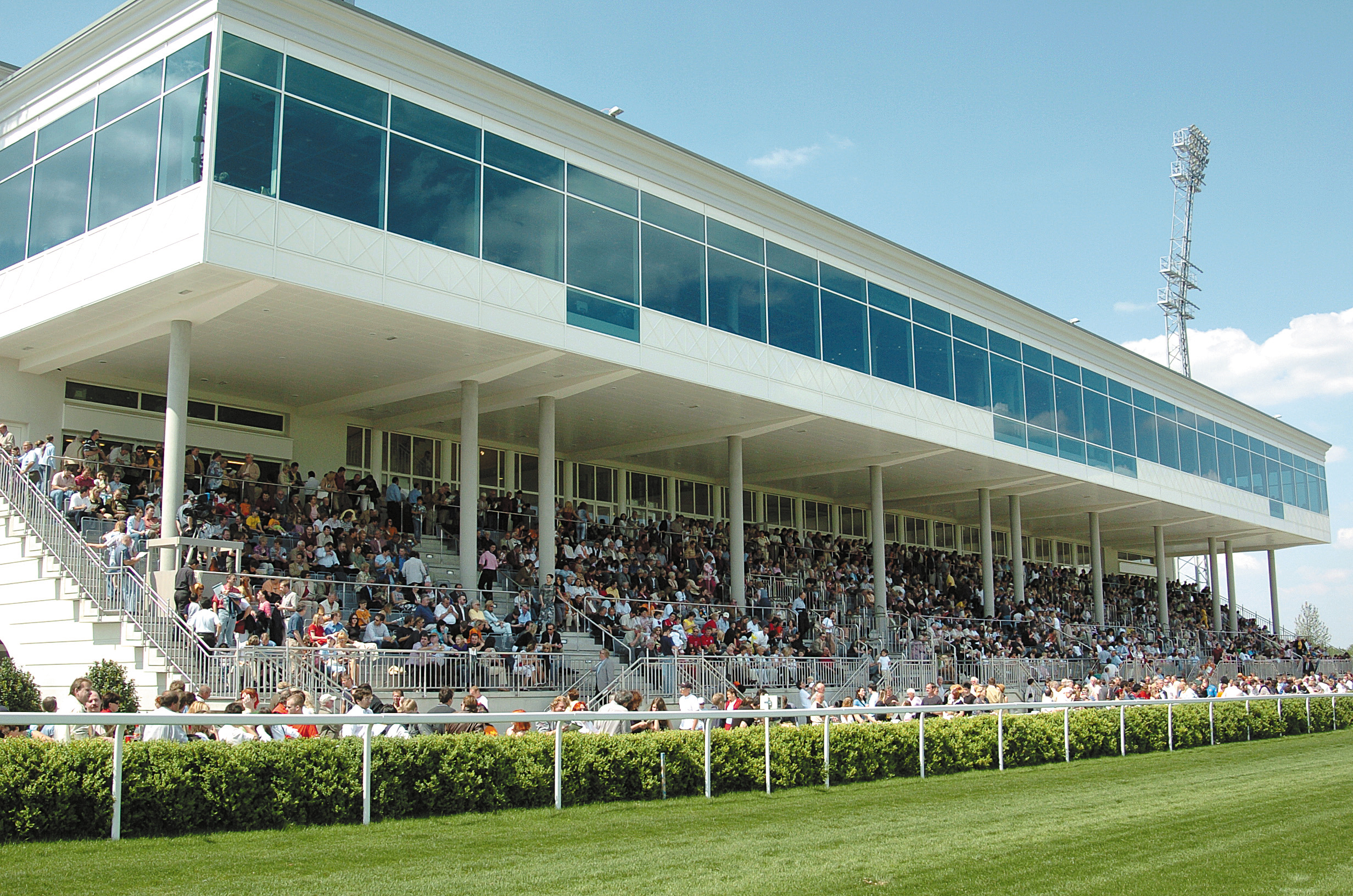 Milliardär will Ebreichsdorf zu ESC-breichsdorf machen