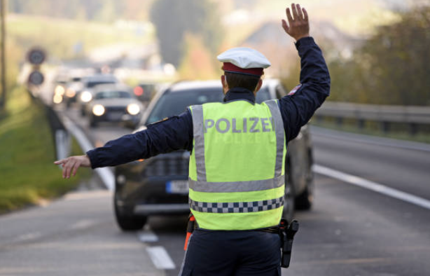 Riskante Trends: Mehr Frauen fahren unter Drogen und Alkohol