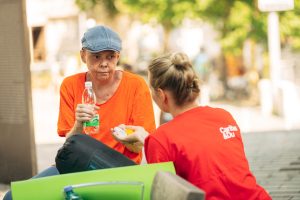 Hitzewelle: Caritas öffnet 23 Klimaoasen für Menschen in Not