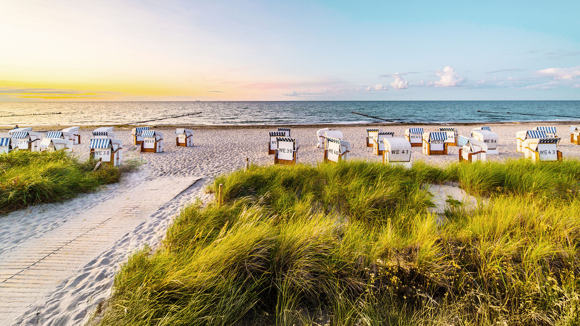 Die Ostsee erfrischend anders: Wo Küstenromantik auf Genuss trifft