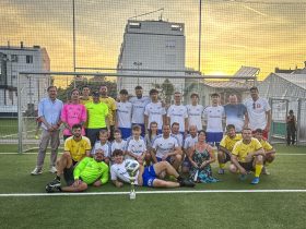 Teamgeist, Toleranz und Tore beim Fußballturnier der Häuser zum Leben