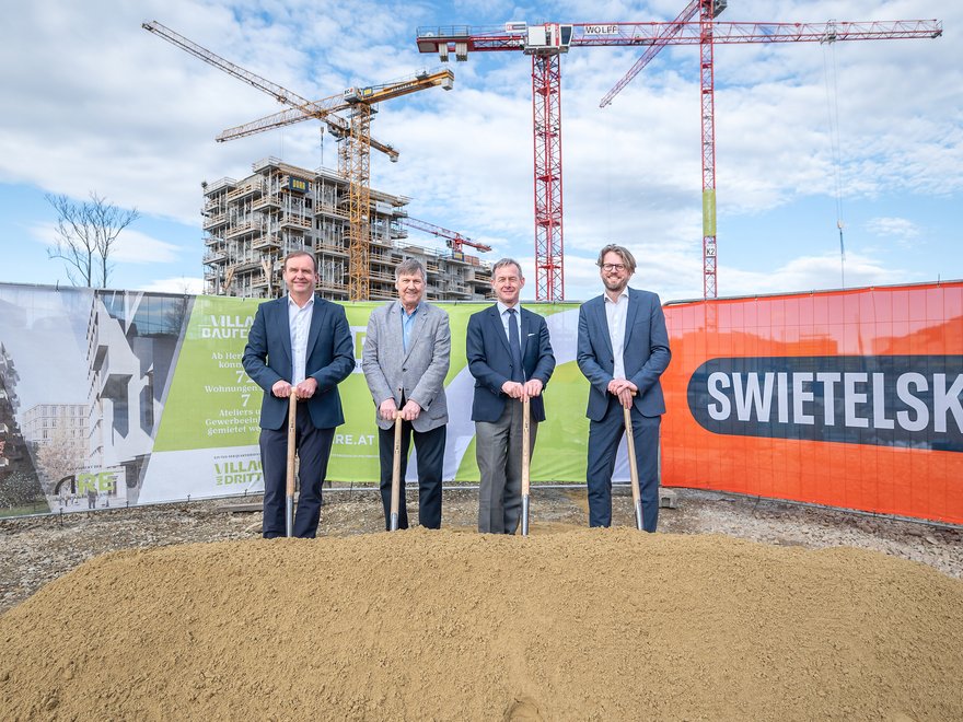 Wohnen im Village: Spatenstich für Mietwohnungen