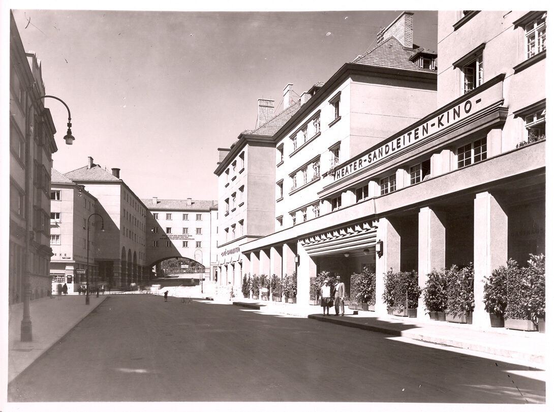 Sandleitenhof: 100 Jahre und noch sehr beeindruckend